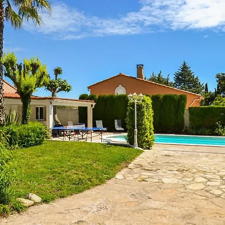 Pet Friendly In * Pignan