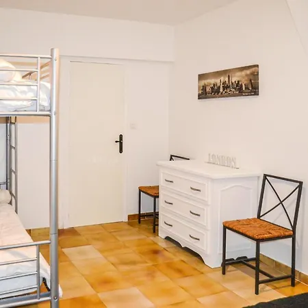 In With Wifi Apartment *