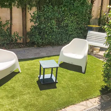 Pet Friendly In Pignan